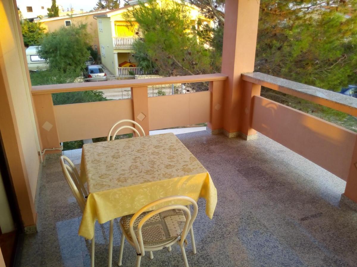 Maslina Apartamento Vir Exterior foto