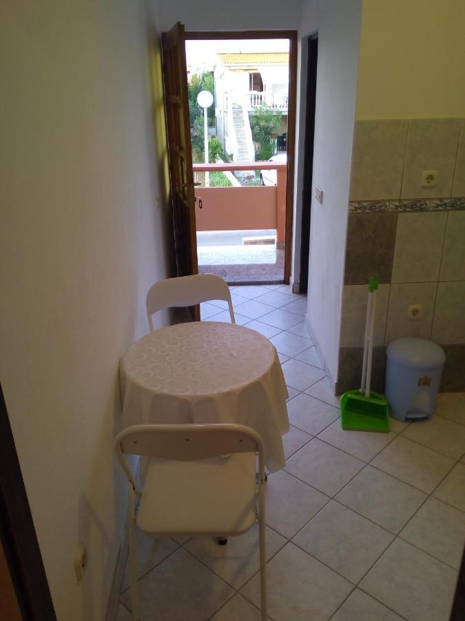 Maslina Apartamento Vir Exterior foto